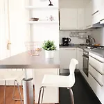 Duca Di Porta Romana, Viaorti Apartament *